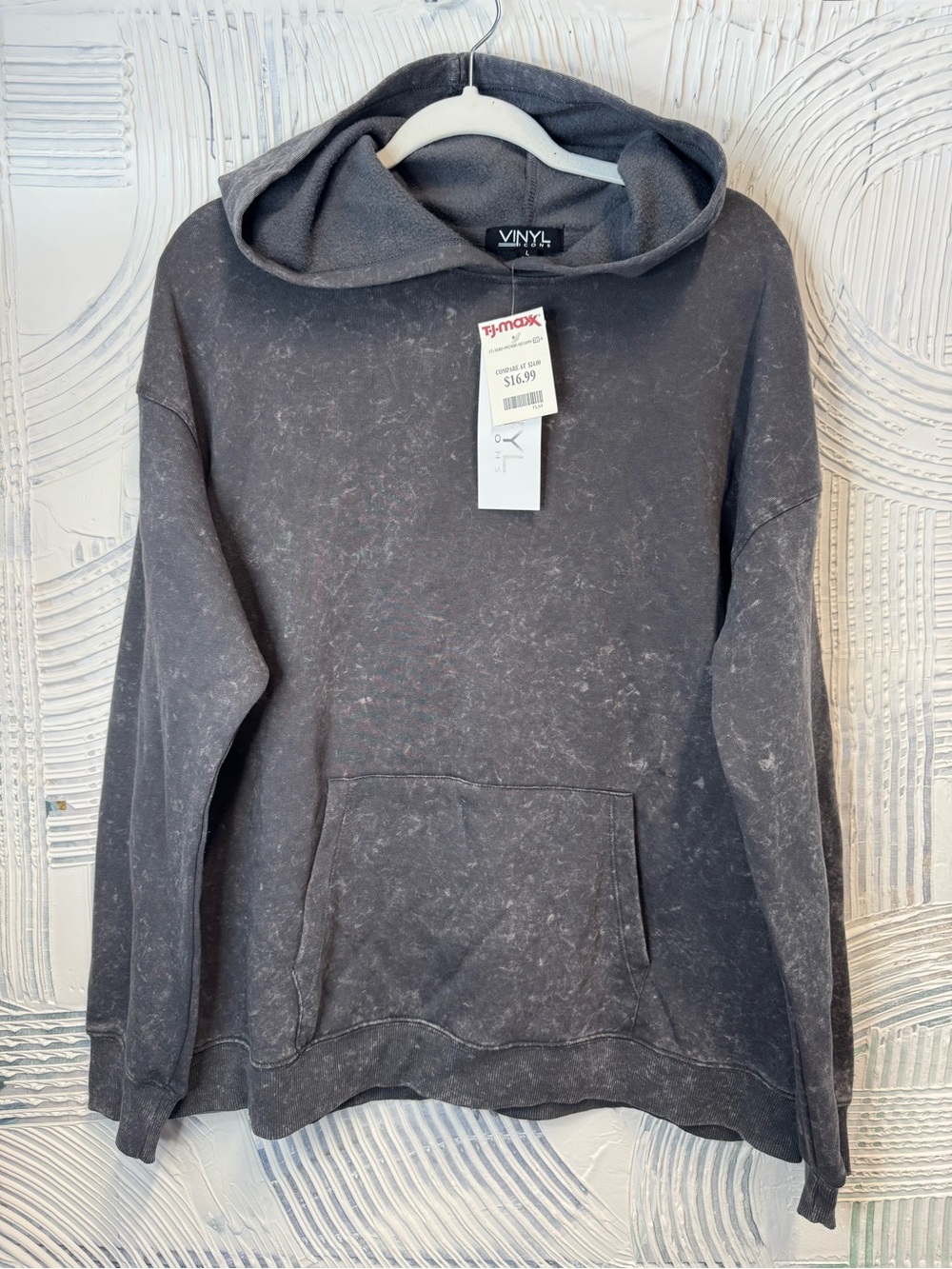VINYL Women's Washed Black Pullover Hoodie with Kangaroo Pocket